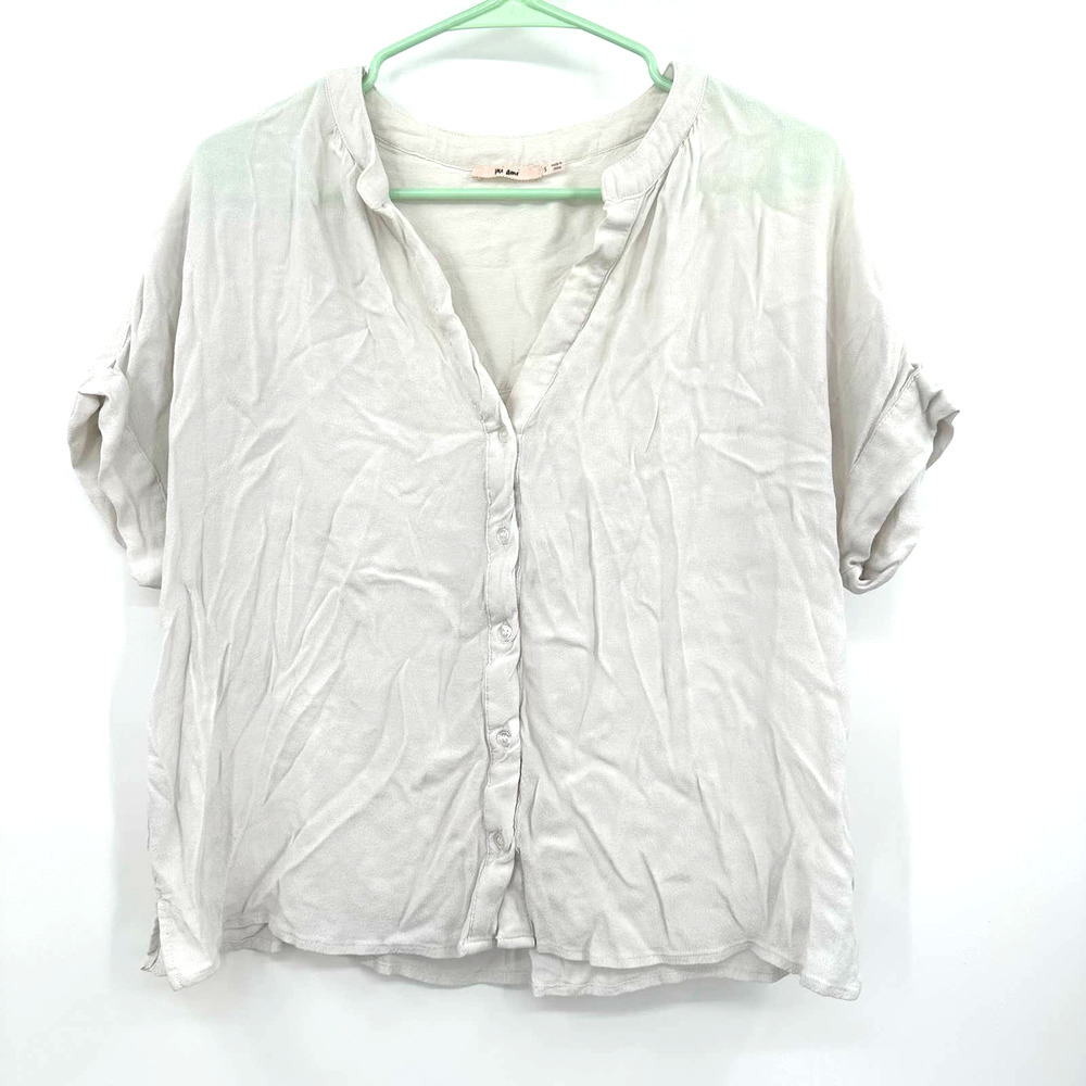 Mi Ami size small white off white button up short sleeve blouse shirt top